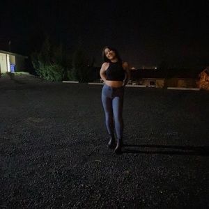 Meet your Posher, Natalie